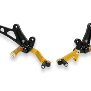 CNC Racing reguliuojamas kojelių komplektas – Ducati Diavel 2010–2018