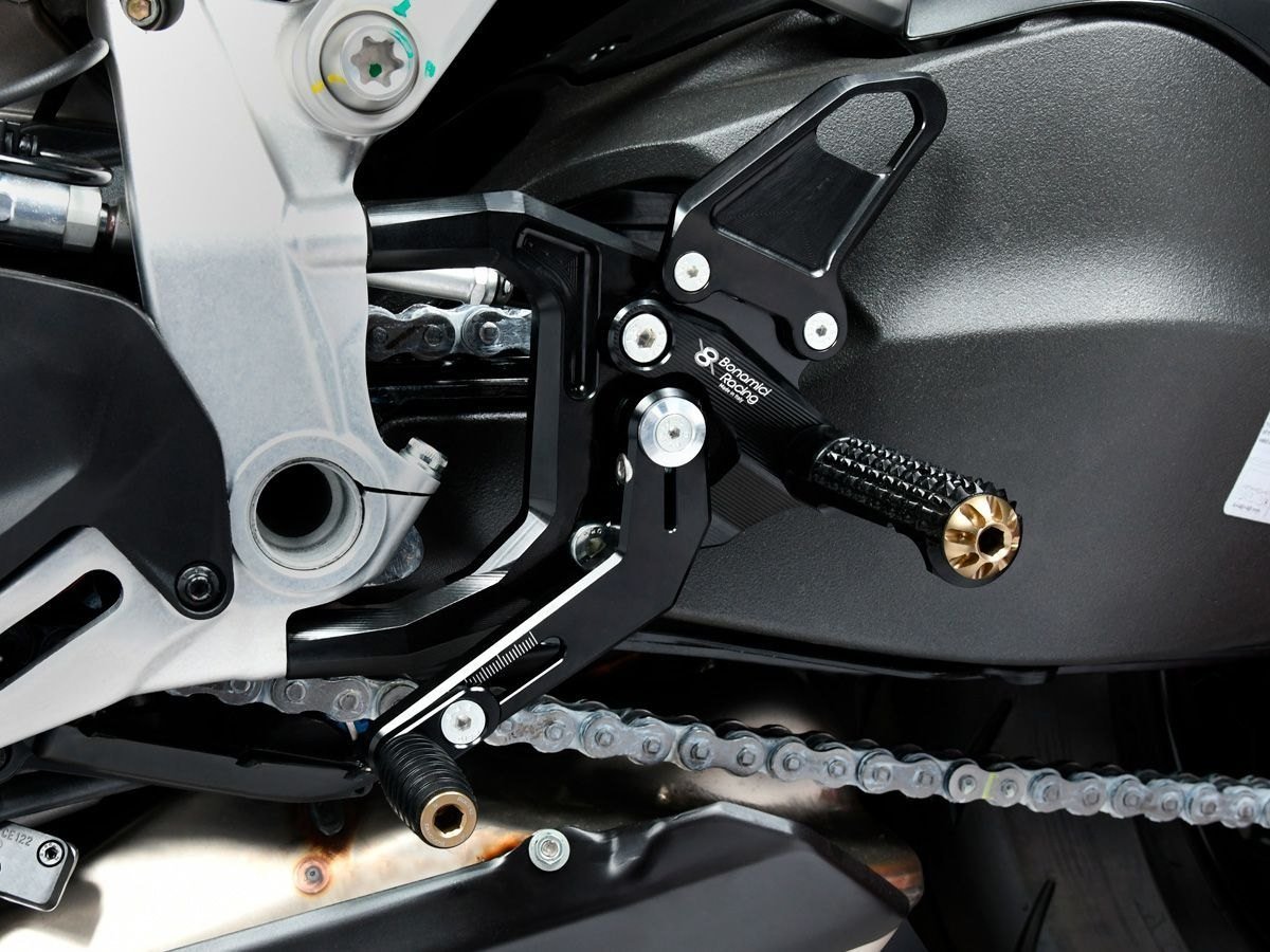 Bonamici Racing reguliuojamas kojelių komplektas – Ducati Streetfighter V2 2022–2024 – nuotrauka 2