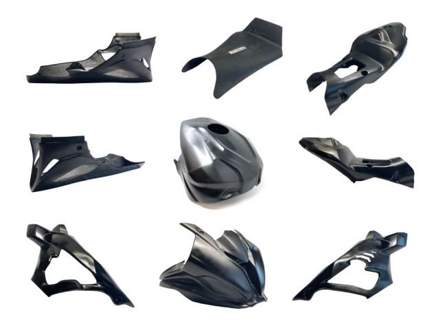 Extreme Components Epotex BMW-S1000-49SBK lenktyninių aptakų komplektas su SBK bako dangteliu – BMW S 1000 RR 2025