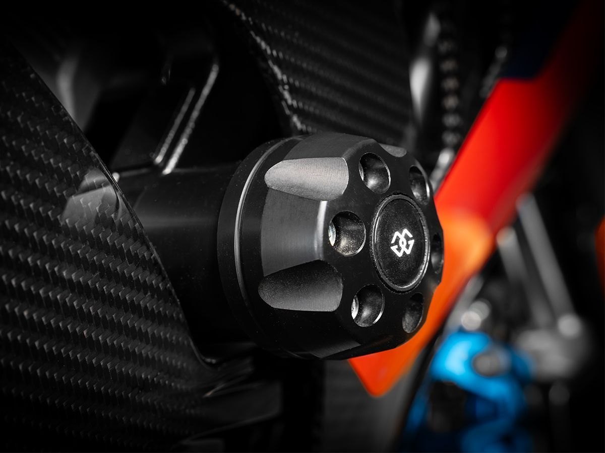 Gilles Tooling IP rėmo slankiklių (crashpad) komplektas – BMW M 1000 RR 2023–2025 – nuotrauka 3