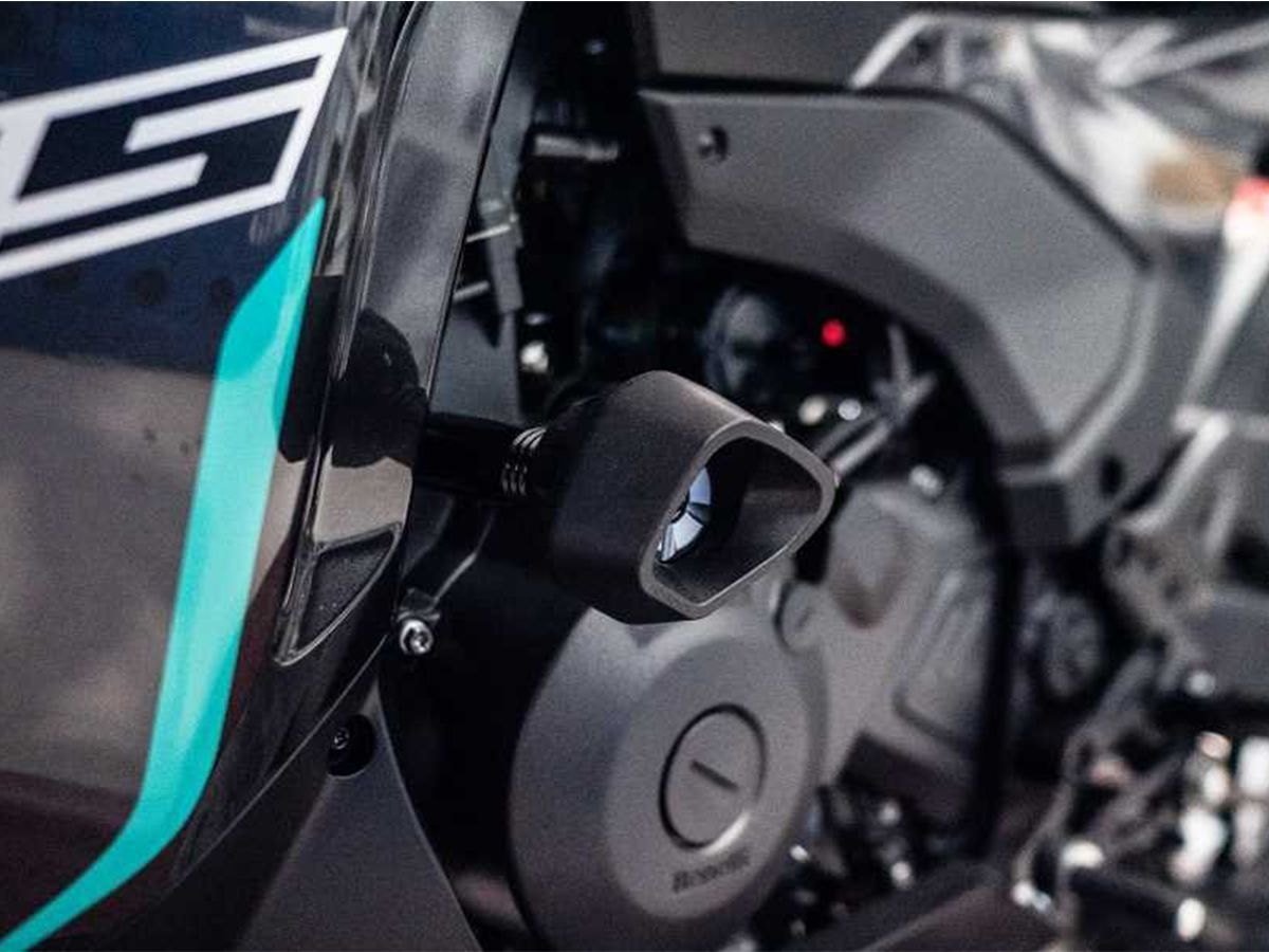 Evotech amortizuojantys rėmo slankikliai – Benelli Tornado 550 2025 – nuotrauka 3