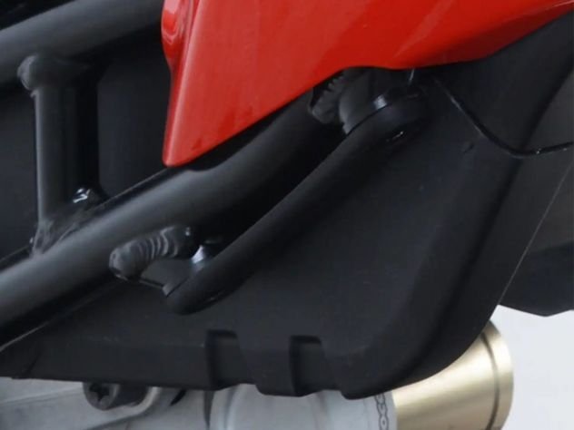 R&G Galinis kojelių angų uždengimo plokštelė komplektas – BMW S 1000 R / RR 2019–2025