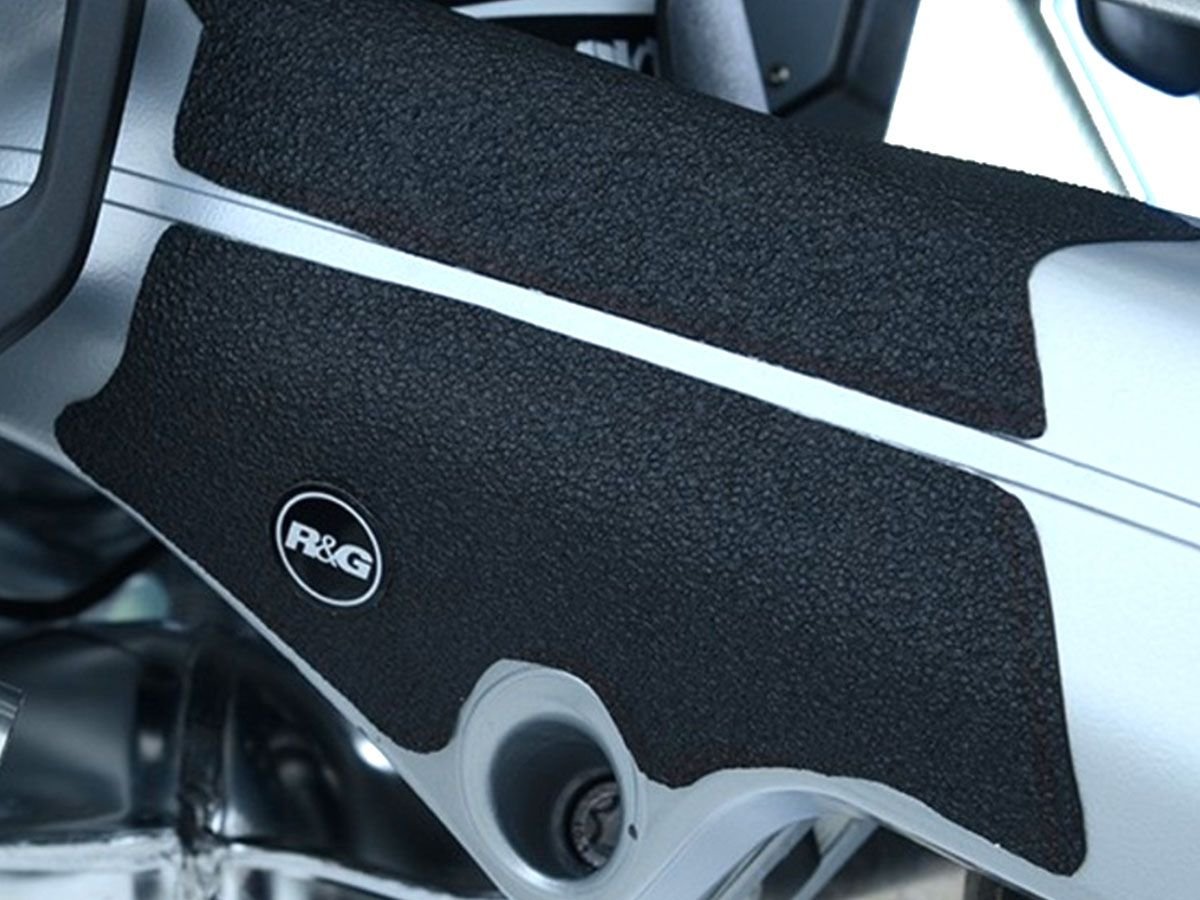 R&G galinės šakės apsauginių lipdukų komplektas – BMW R 1250 GS / BMW R 1250 R / BMW R 1250 RS (juodi)