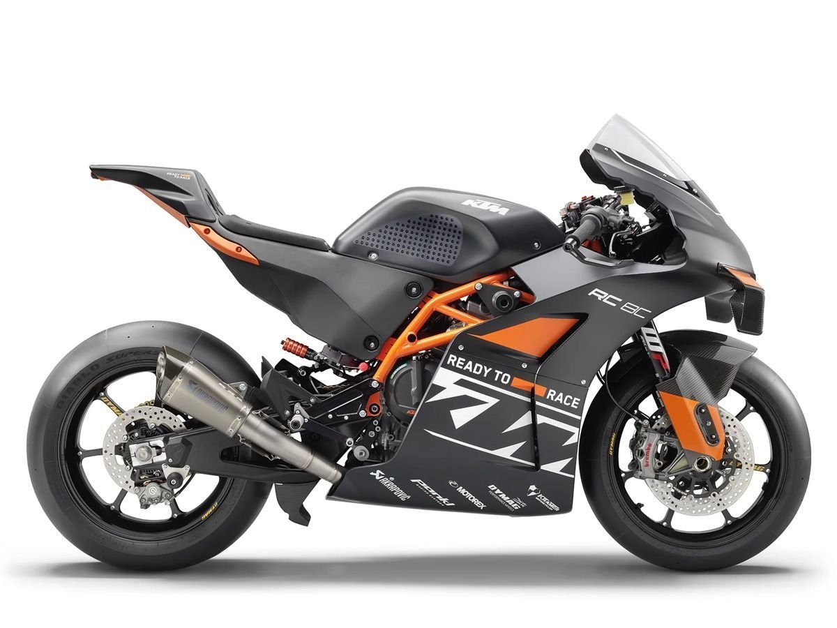 Stompgrip Volcano bako gripai – KTM RC8C 2022–2024 - Image 2